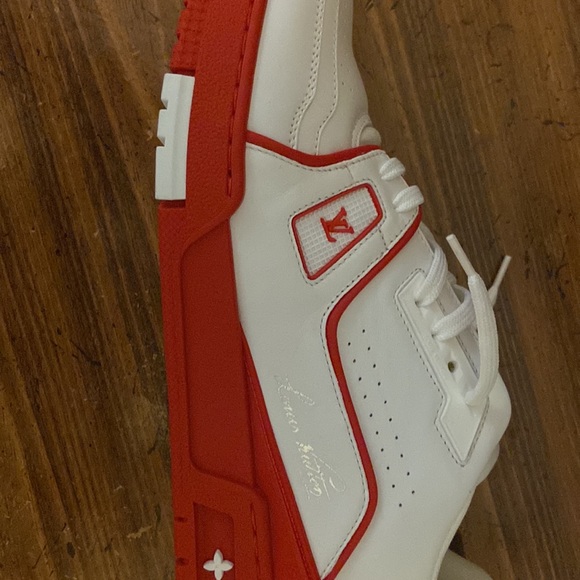 I am selling these Louis Vuitton runners.Serious Inquiries only! - Picture 7 of 7